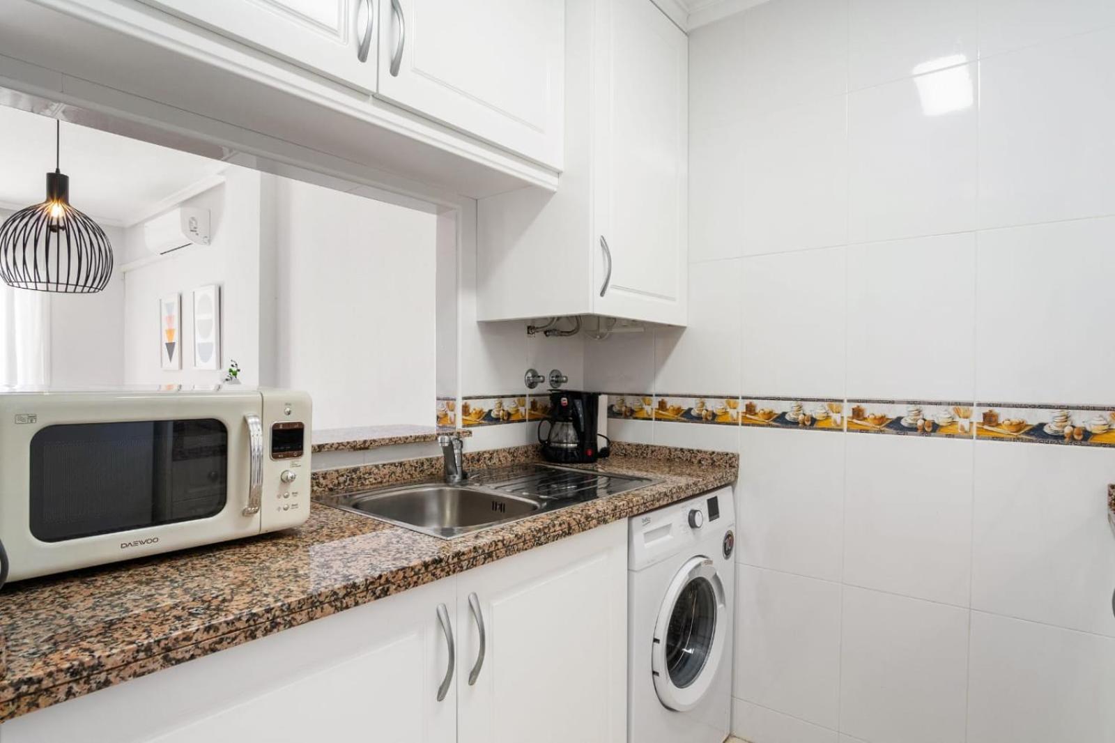 Nice Modern 2 Bed Apartment In Torrievieja Torrevieja Exterior photo