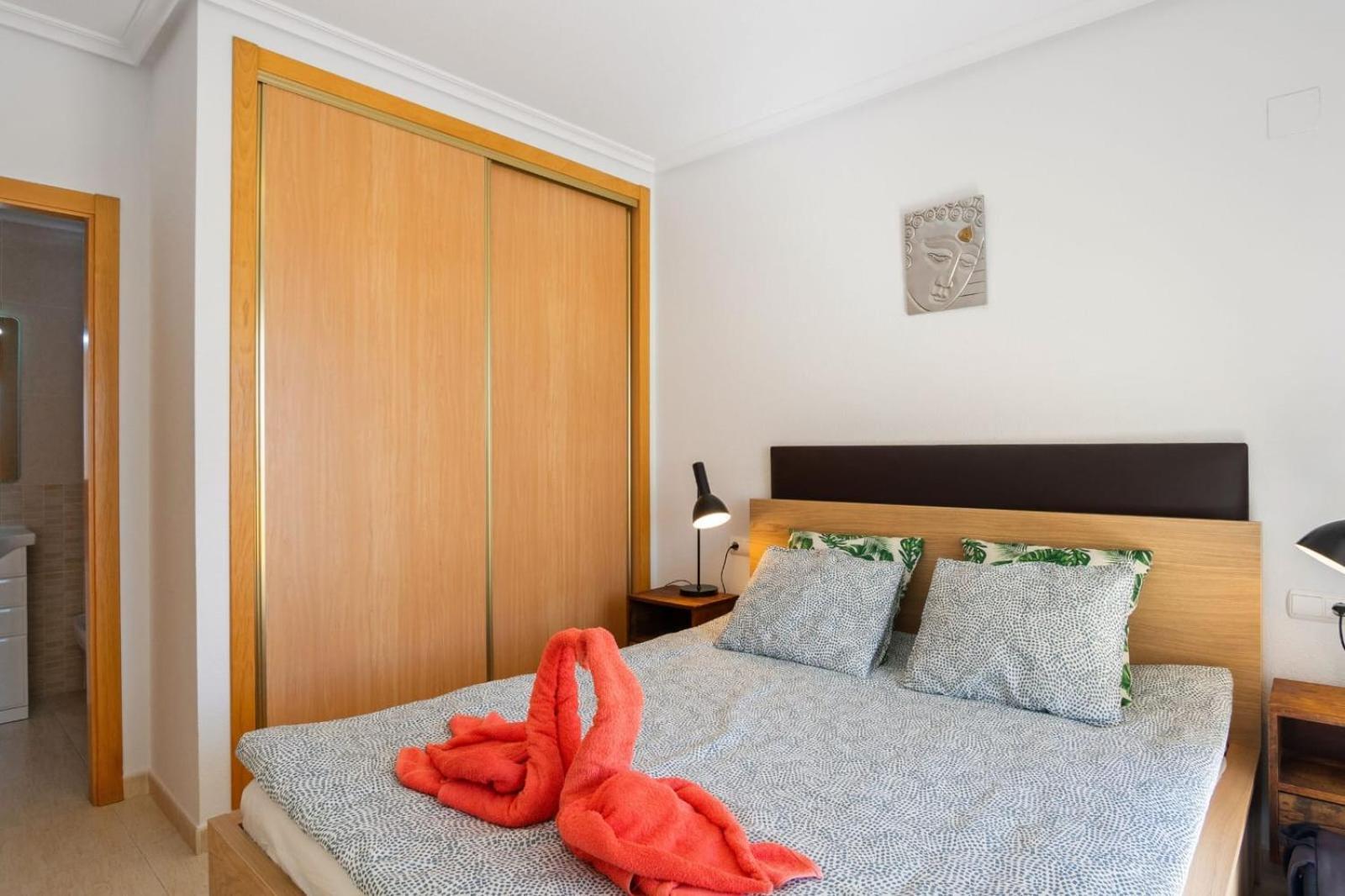 Nice Modern 2 Bed Apartment In Torrievieja Torrevieja Exterior photo